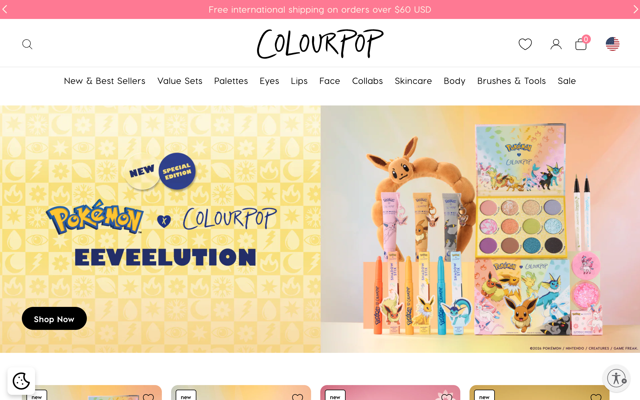 ポケモンコラボコレクションと商品カードの星評価バッジを表示するColourPopのホームページ