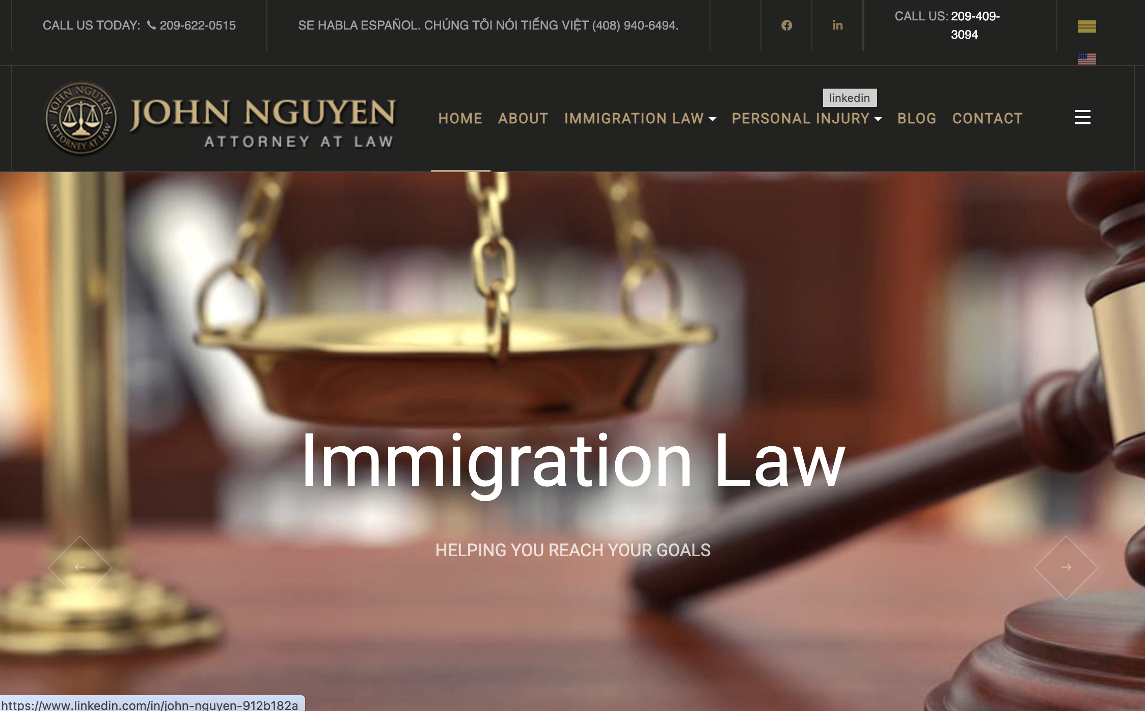 John Nguyen Law Offices 主页显示移民认证和双语语言切换器