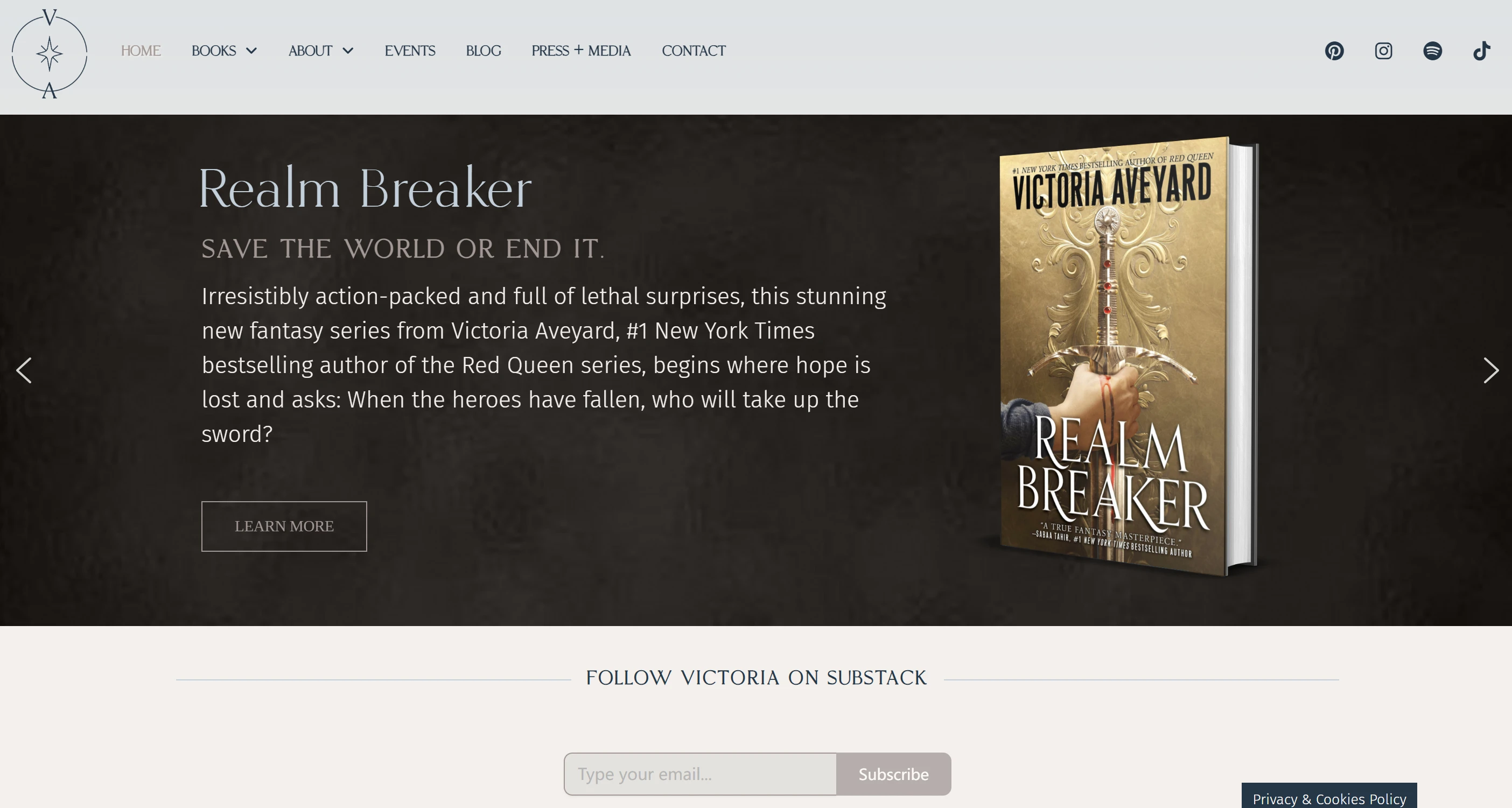 Homepage of author website - Victoria Aveyard