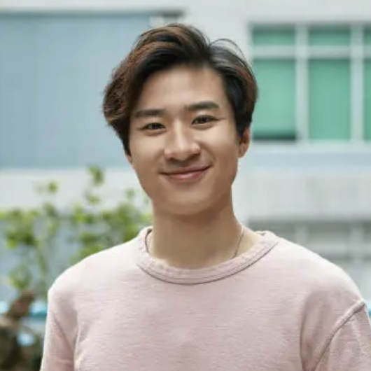 Leo Zhang