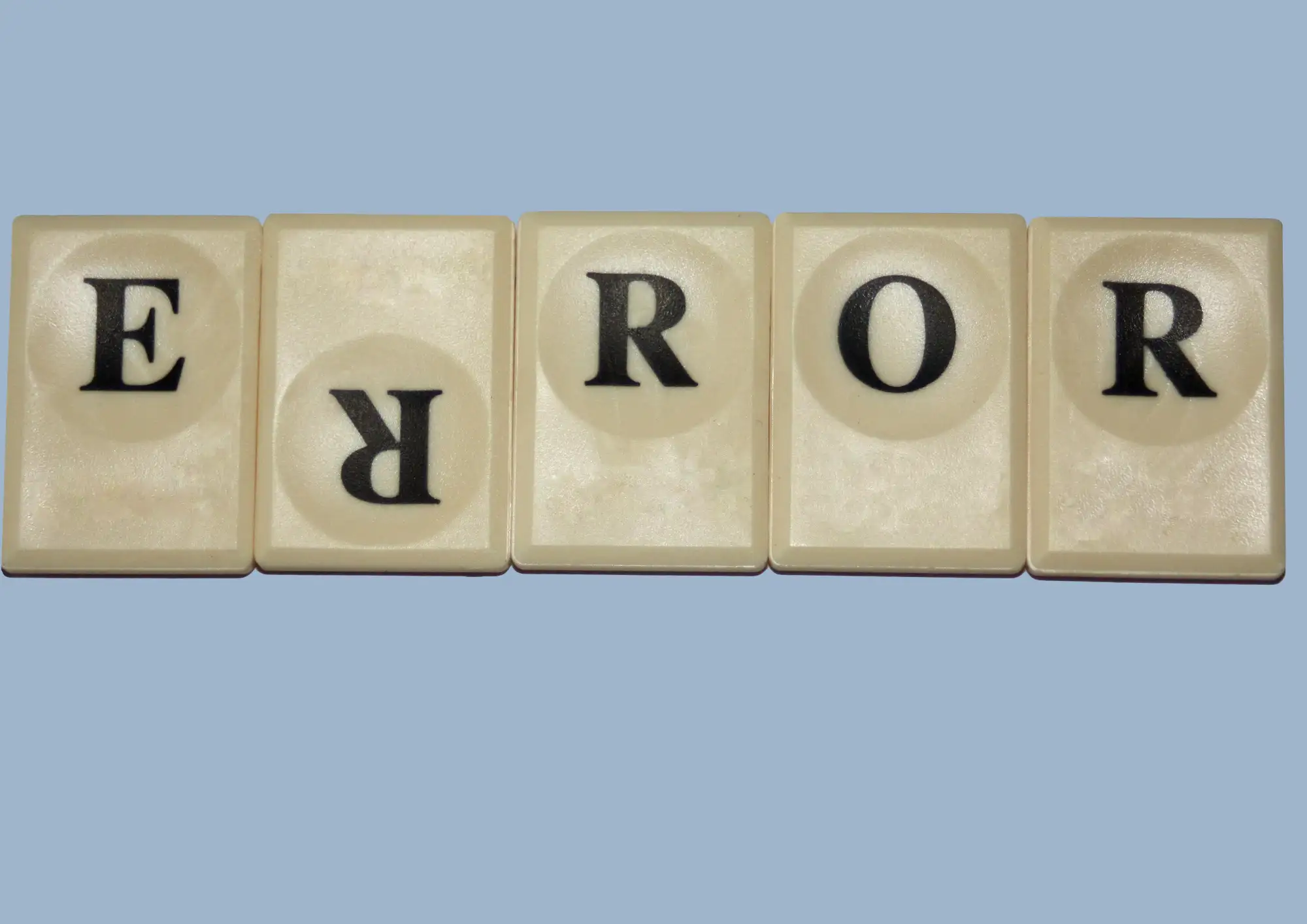 5 cubes showing character error