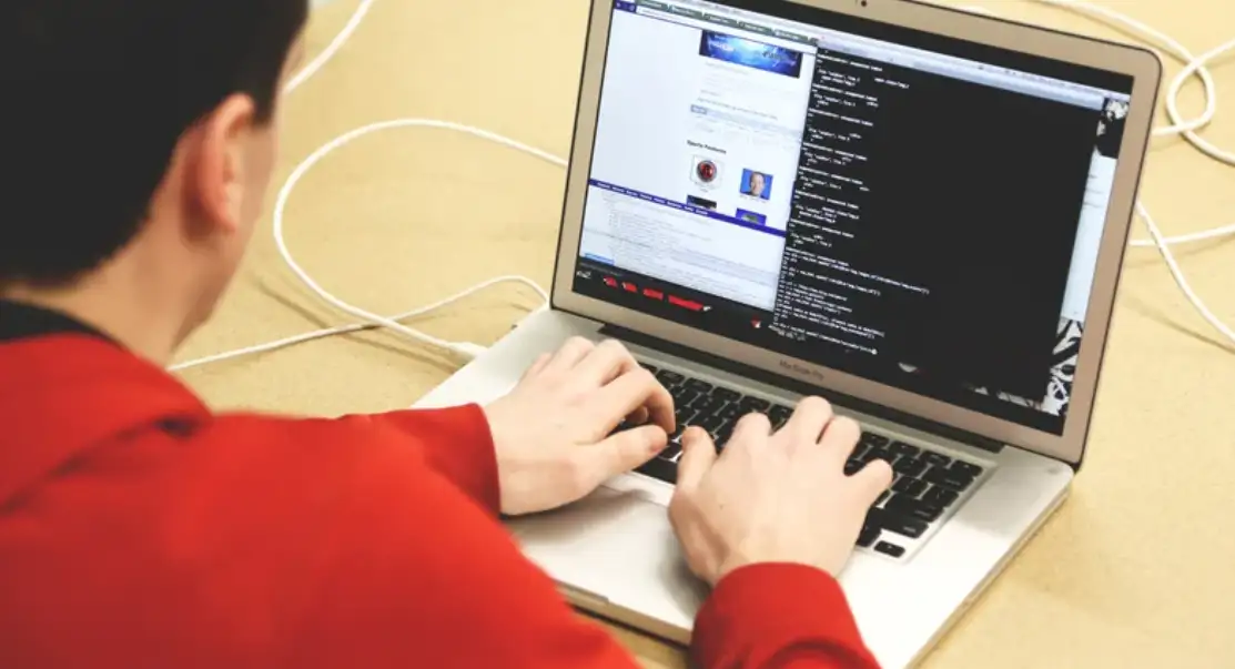 a man doing website design
