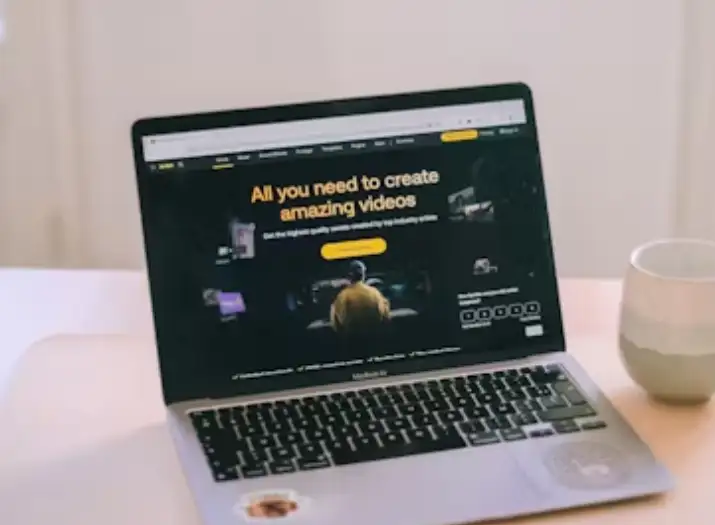 computer showing web page made by website builder