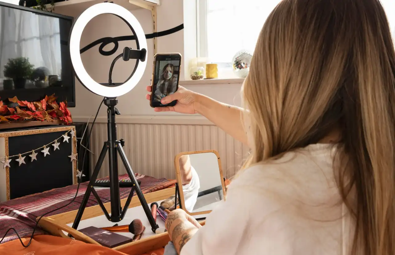a girl shooting for a tiktok video