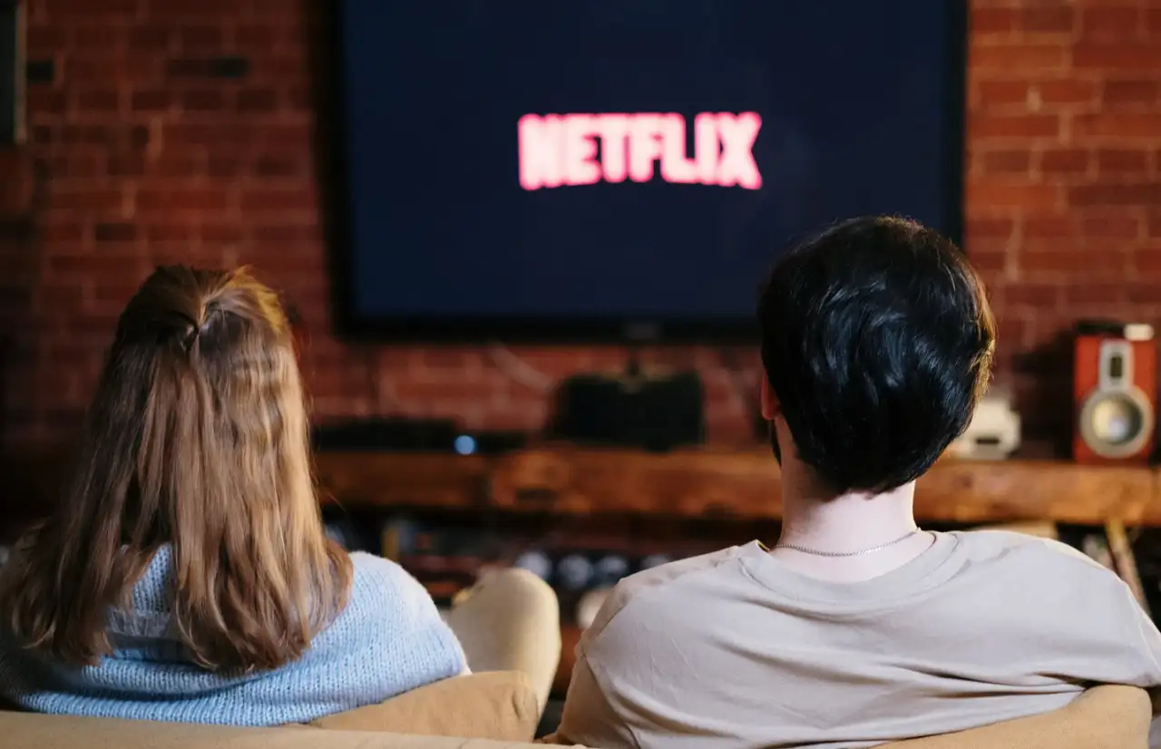 a couple watching netflix streaming