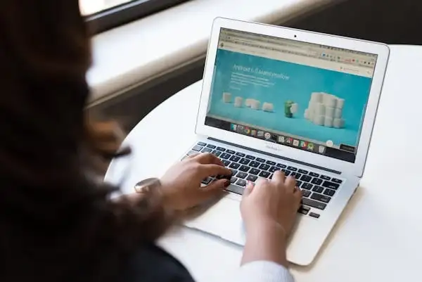 how to launch a website