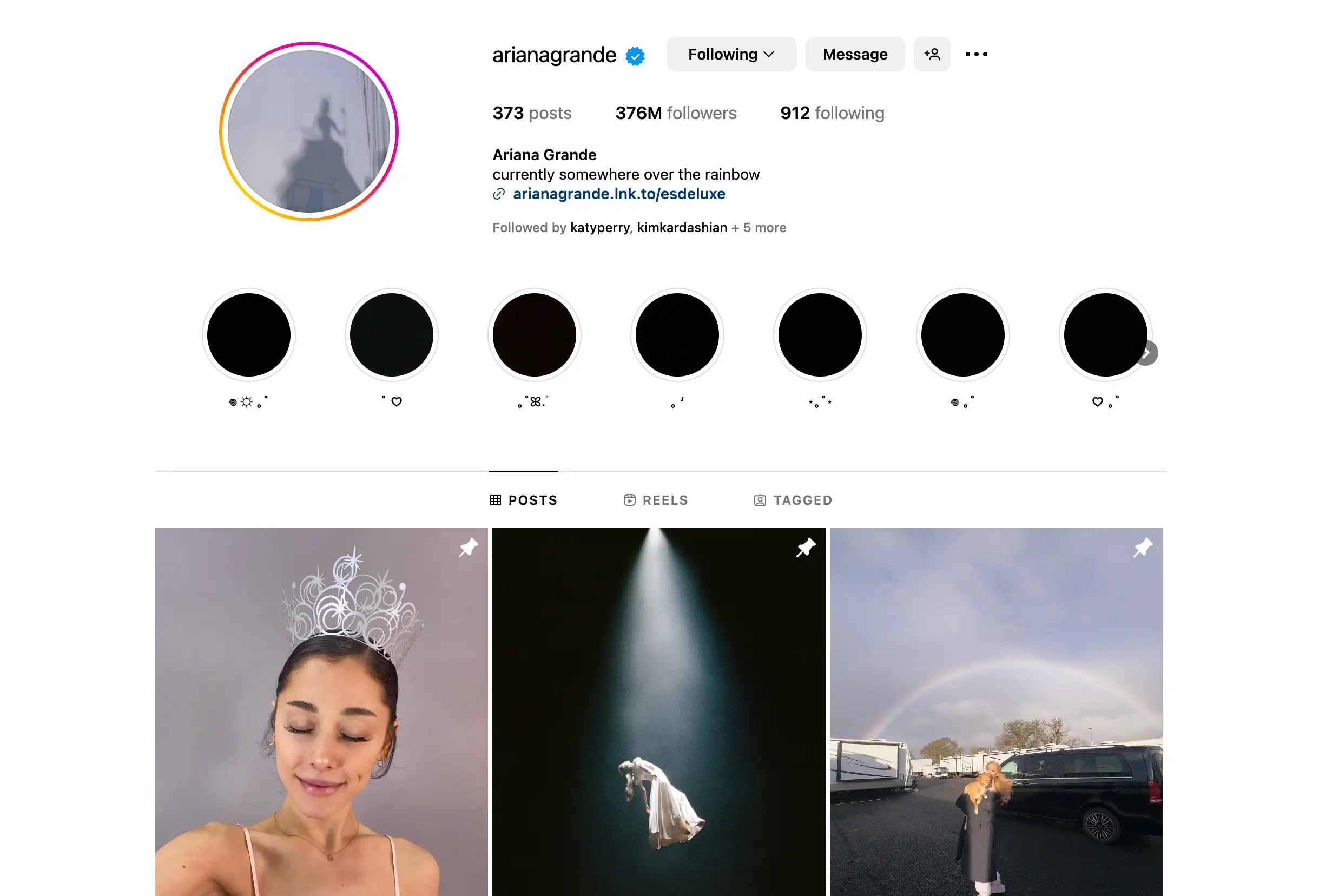 ariana grande instagram page