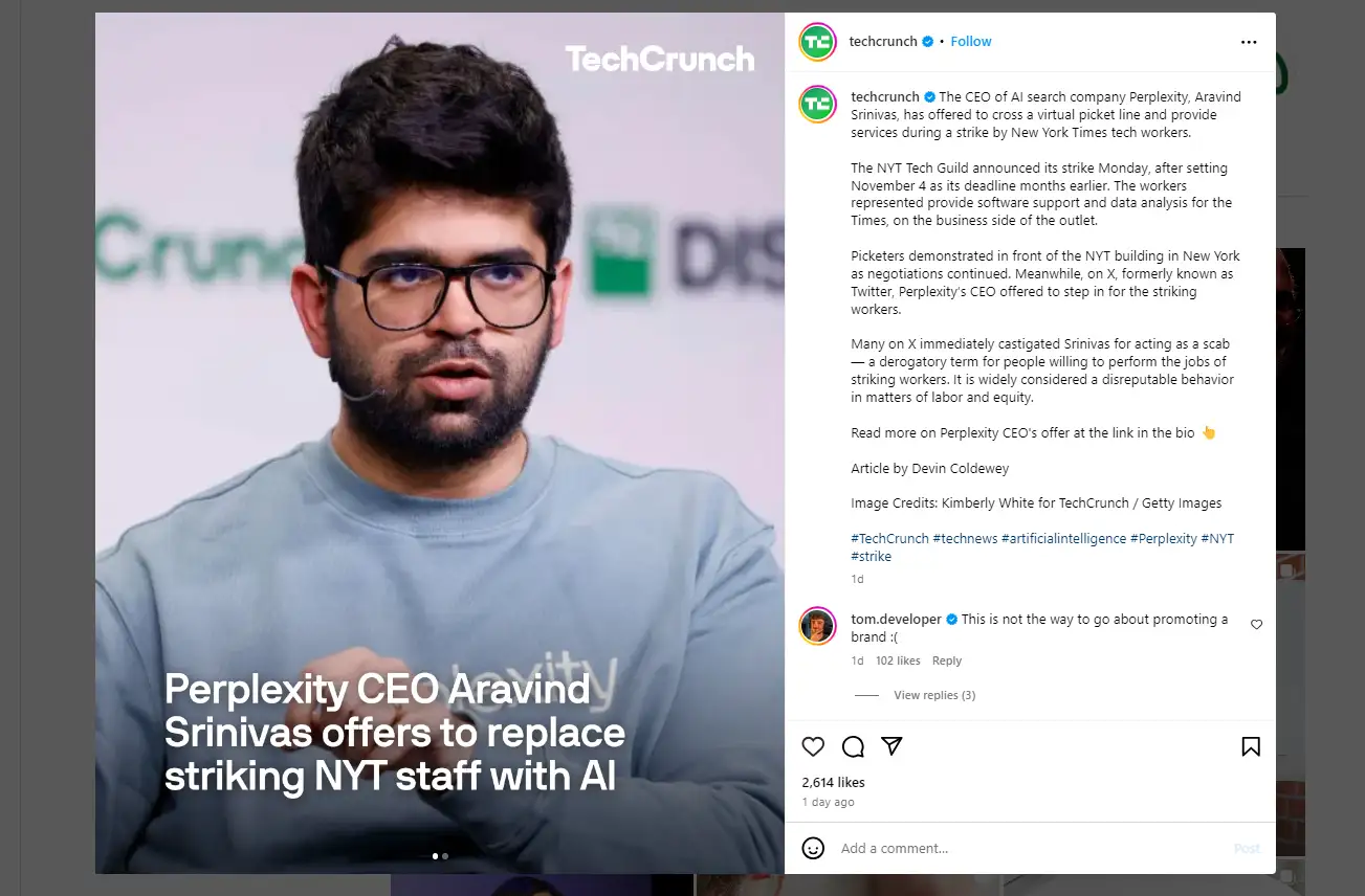 青いシャツを着た男性、CEOについてのテキストがオーバーレイされている。