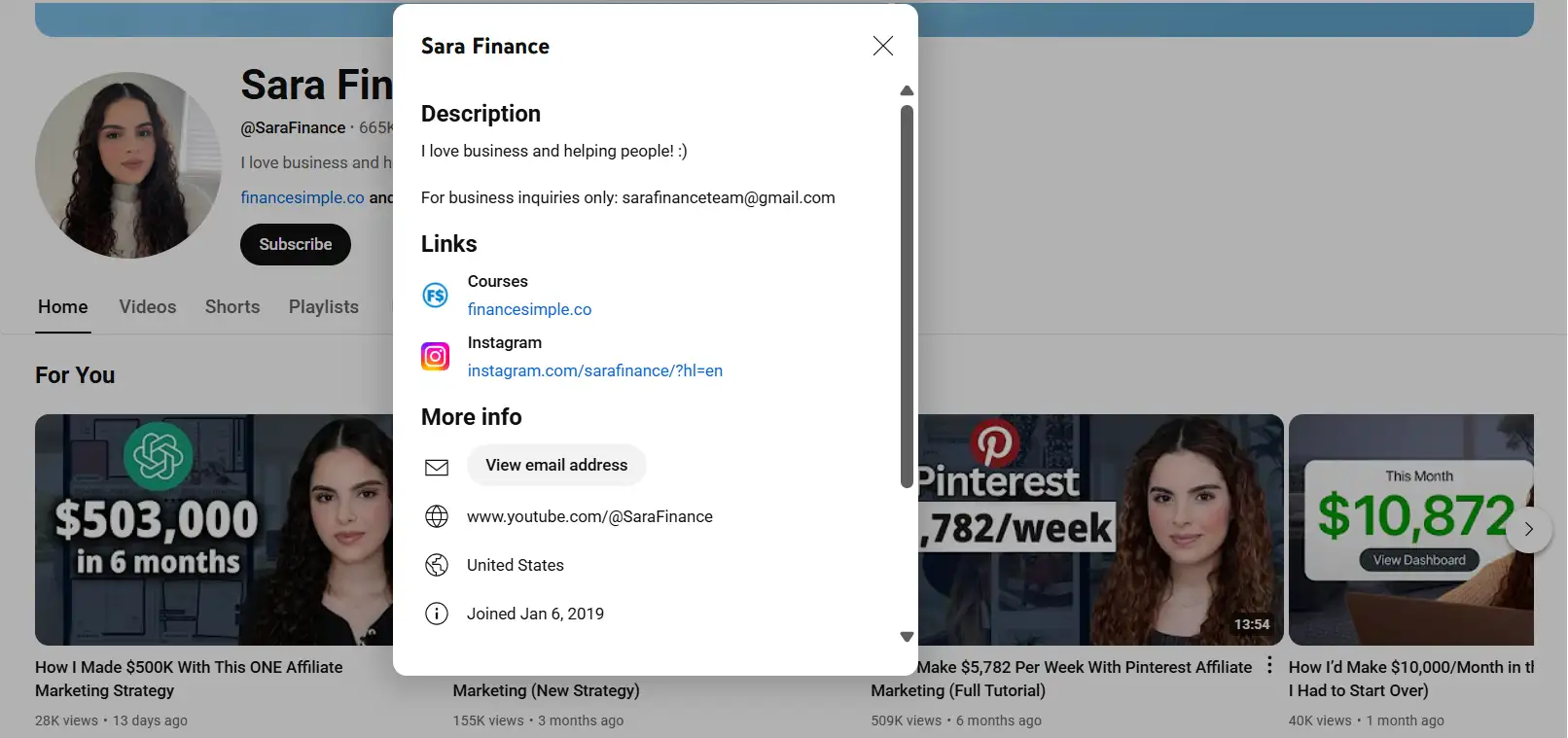 Sara's course purchase link displayed on the YouTube interface