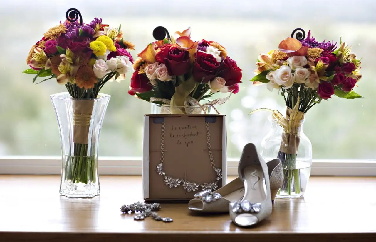 flowers and high-heels for weddings